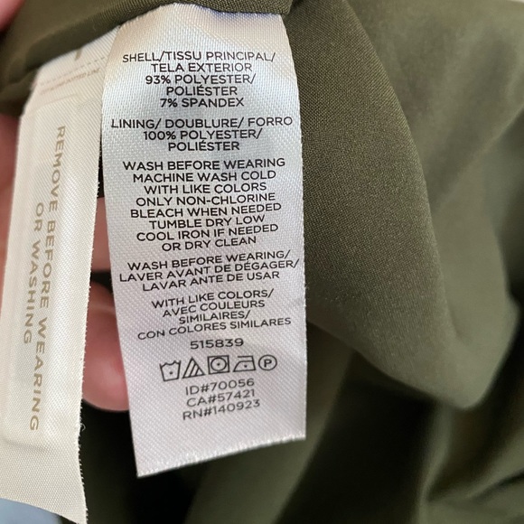 LOFT green button down mini skirt - Picture 4 of 7